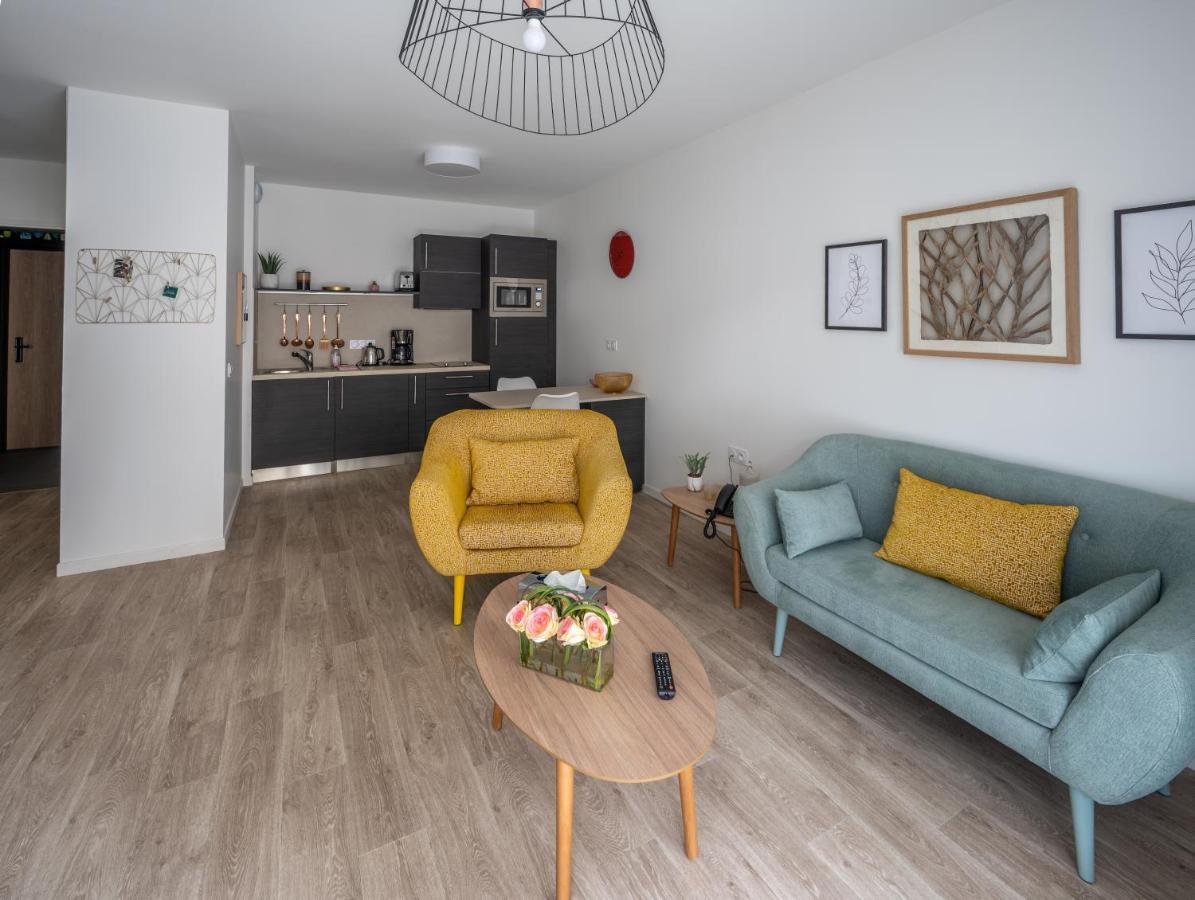 Domitys L'Horologia Aparthotel Клюз Екстериор снимка
