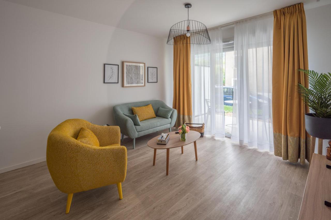 Domitys L'Horologia Aparthotel Клюз Екстериор снимка